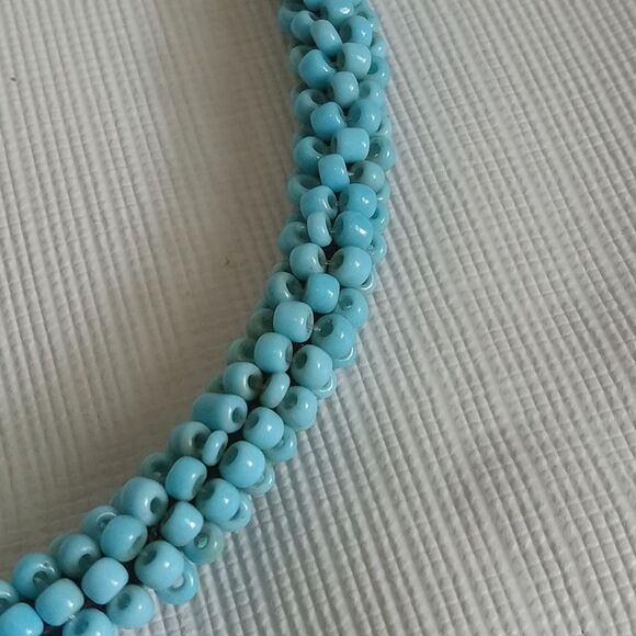 Vintage Turquoise Blue Color Seed Beaded Abalone Shell Teardrop Pendant Necklace - Picture 6 of 12
